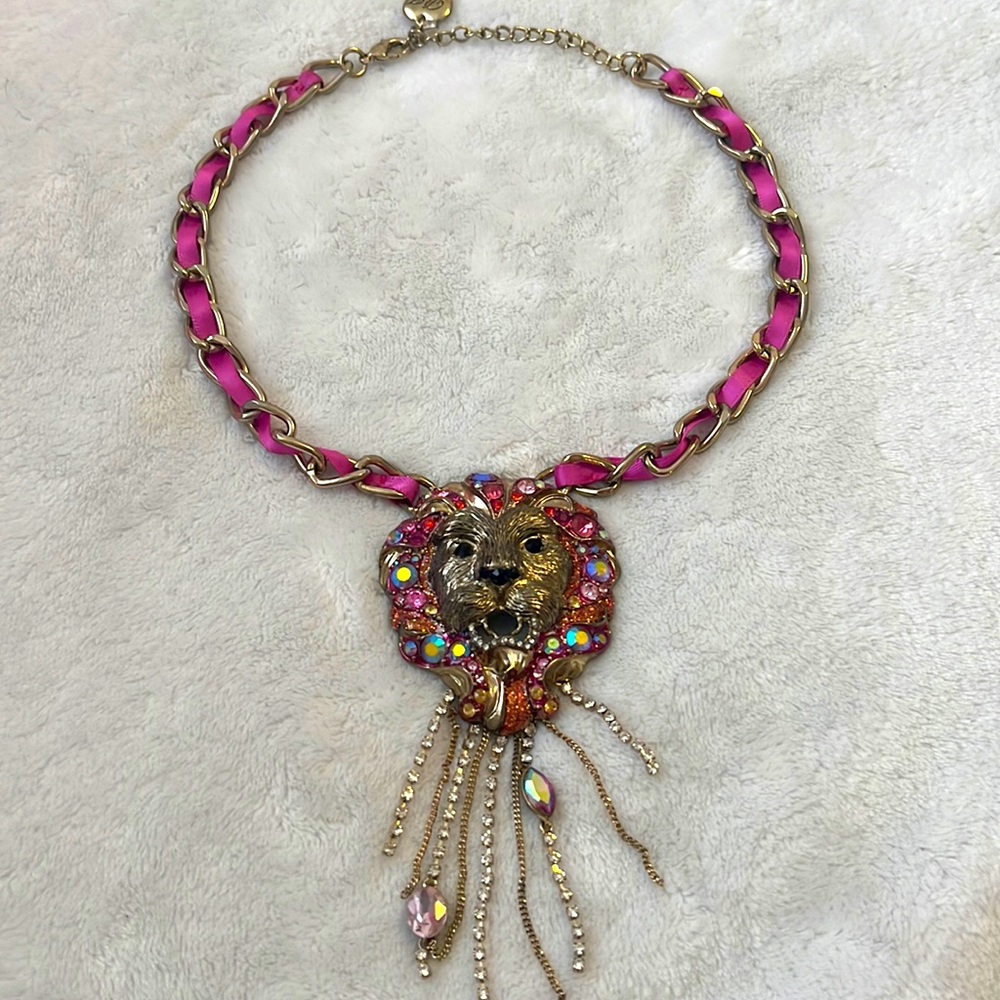 Betsey Johnson Lion Necklace
